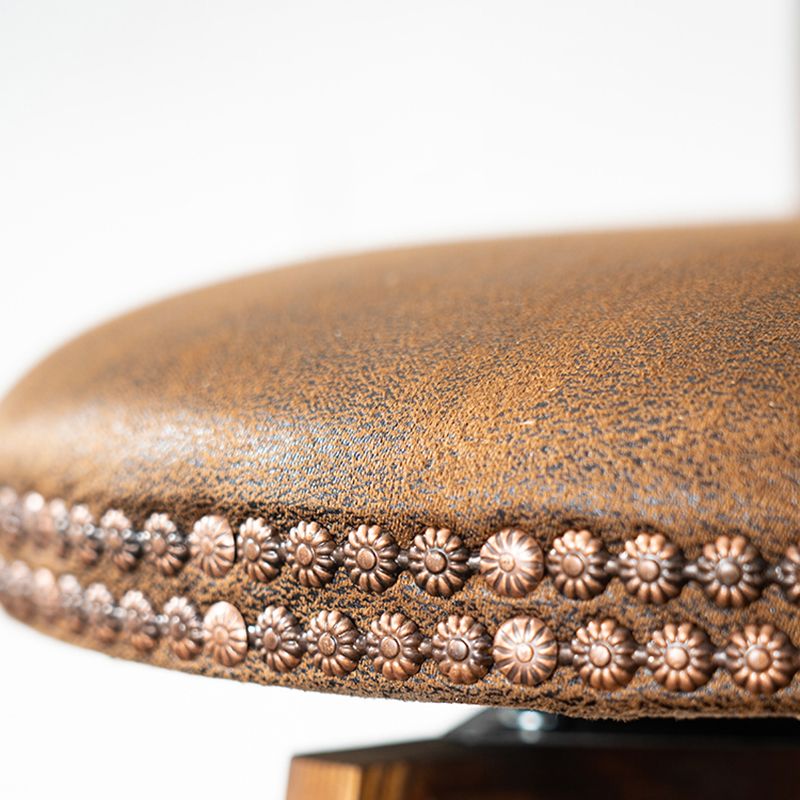 屋内のマット仕上げのモダンな木製バースツールファブリッククッション