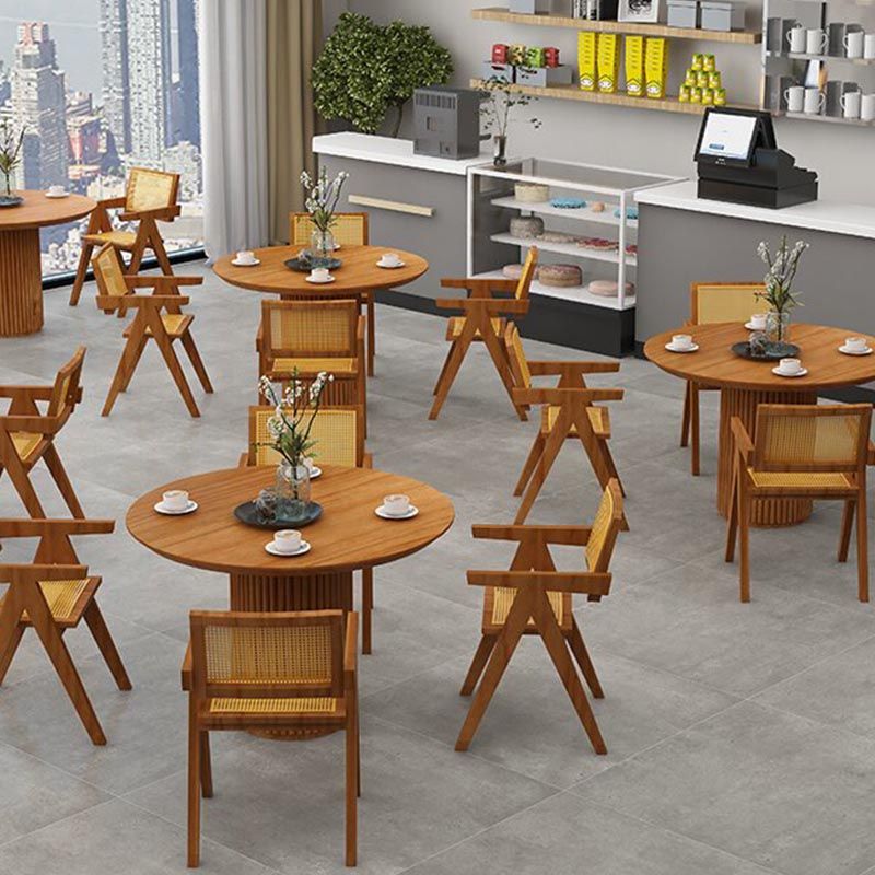 Modern Pedestal Casual Dining Table Solid Wood Round Dinner Room Kitchen Table Clearhalo 'Dining Tables & Seating' 'Dining Tables' 'dining_table' 'furn' 'furn_dining_table' 'Furniture' 'Kitchen & Dining Furniture' 1200x1200_119160eb-ca35-4d27-83ba-3ac9ab3d82af