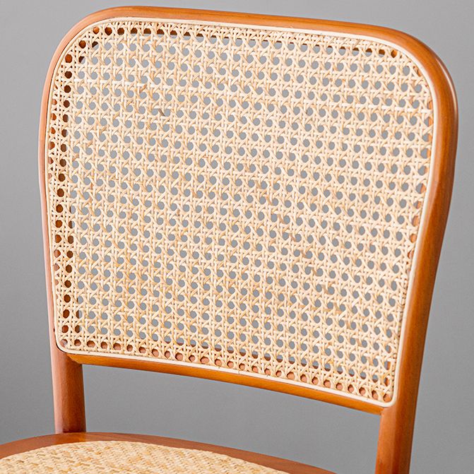 Eigentijdse 45 "Hoogte Backlest massief hout en Rattan Teller ontlasting