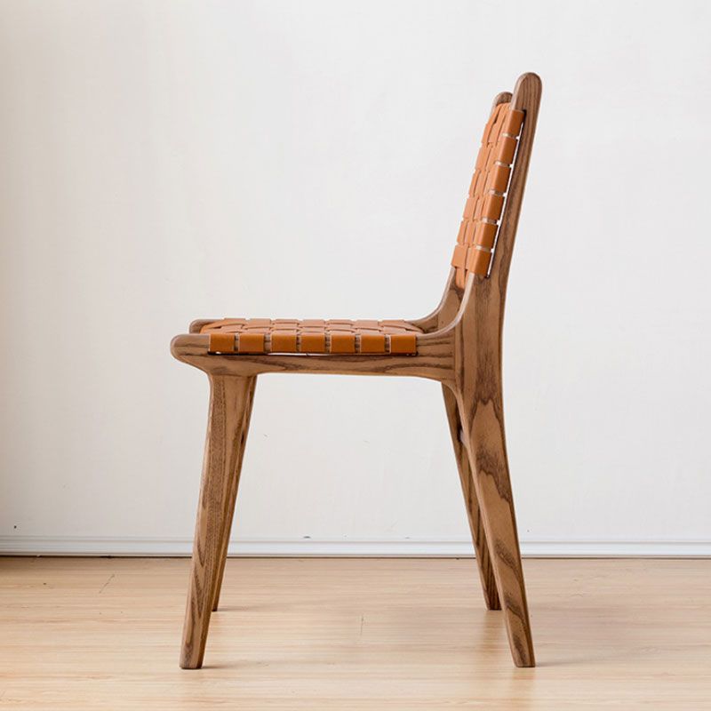 Piada da pranzo senza braccio contemporanea in legno in legno in legno massimo.