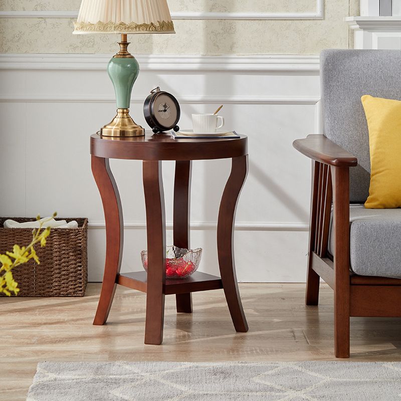 Tableau de côté traditionnel en bois rond 23,6 "Table de bout à 4 jambes de haut avec étagère