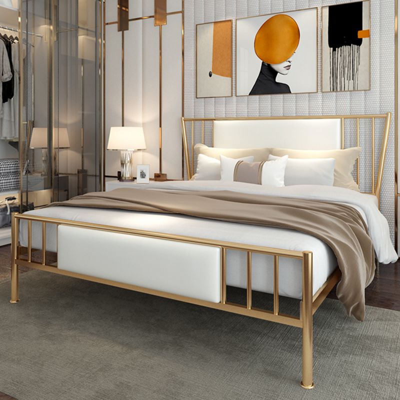 Letto imbottito bianco con testiera di basso profilo con gambe metalliche