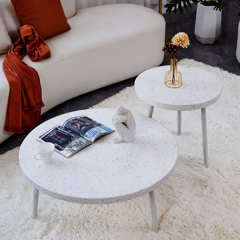 Eigentijdse ronde terrazzo cocktailtafel metaal/acryl salontafel met 3 poten