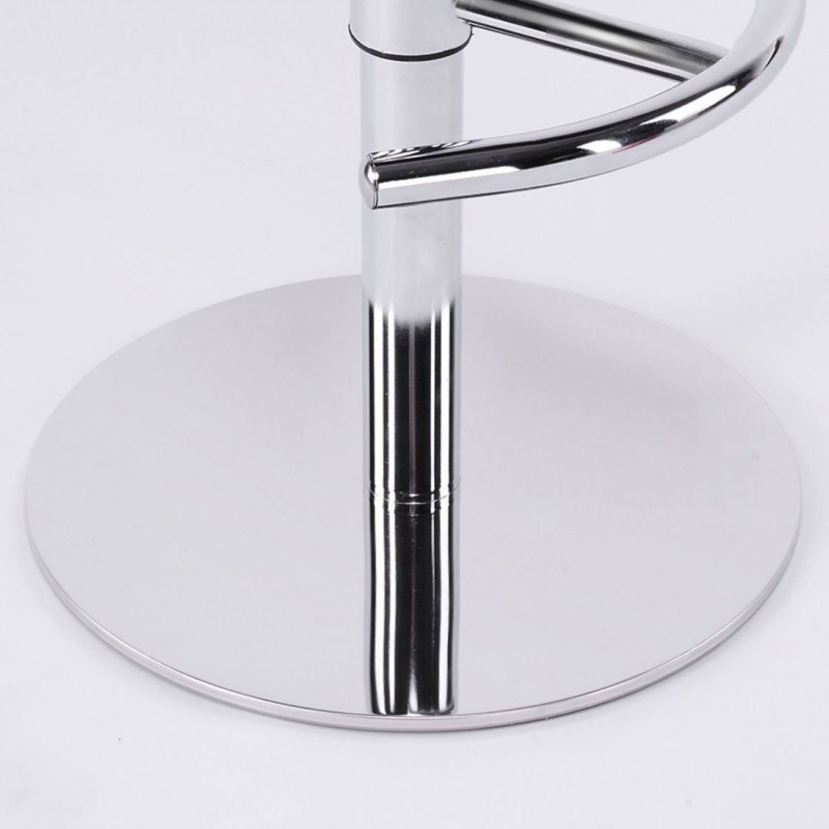 Backoutle industriale Sgabello da bar per bar con bancone elevabile in ferro con cuscino e pedale