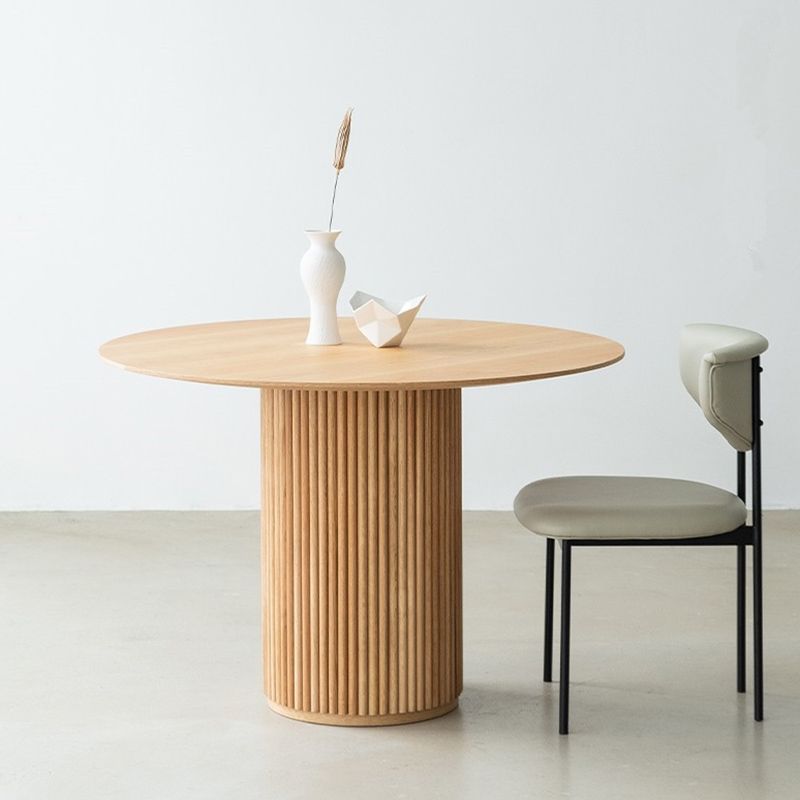 Solid Wood Dining Table Round Modern Pedestal Dining Table for Home Use Clearhalo ' dining_table' 'Dining Tables & Seating' 'Dining Tables' 'furn' 'furn_dining_table' 'Furniture' 'furniture_dining_table' 'Kitchen & Dining Furniture' 'kitchen&dining_furn' 'kitchen' 'kitchen_dining_table' 1200x1200_12540a49-0454-4edc-b268-8d7a6b65ebde
