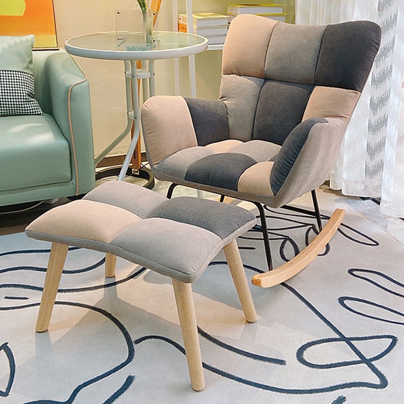 Chaise à bascule du canapé de pépinière contemporain chaise à bascule intérieure avec ottoman