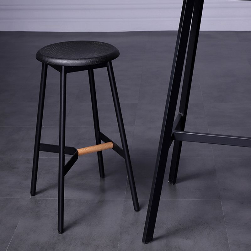 Industrial Black Counter Stools Metal Wood Backless Bar Stools with Round Seat Clearhalo 'Bar Furniture' 'Bar Stools' 'bar_stools' 'furn' 'furn_bar_stools' 'furniture_bar_stools' 'Kitchen & Dining Furniture' 'kitchen&dining_furn' 'kitchen' 'kitchen_furn' Furniture' 1200x1200_12692ec1-549f-4e48-8aa4-4c117ea8d193