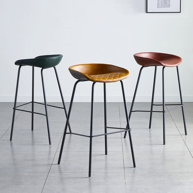 Industrial Metal Distressed Barstool Indoor Tall Stool with Leather Seat Clearhalo 'Bar Furniture' 'Bar Stools' 'bar_stools' 'furn' 'furn_bar_stools' 'furniture_bar_stools' 'Kitchen & Dining Furniture' 'kitchen&dining_furn' 'kitchen' 'kitchen_furn' Furniture' 1200x1200_128b7b3a-b265-491b-80e0-16779aa4d2f1