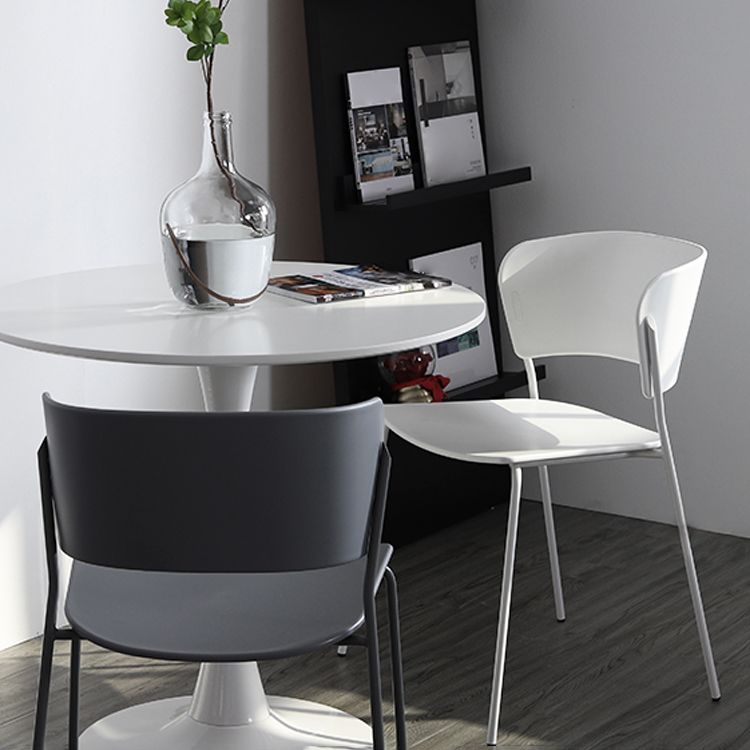 Plastic Scandinavian Indoor-Outdoor Side Chair Open Back Chair Clearhalo ' kitchen&dining_furn' 'Dining Chairs' 'Dining Tables & Seating' 'dining_chair' 'furn' 'furn_dining_chair' 'Furniture' 'furniture_dining_chair' 'Kitchen & Dining Furniture' 'kitchen' 1200x1200_12fa4cde-73c9-4a84-89e6-146bca3a5cf5