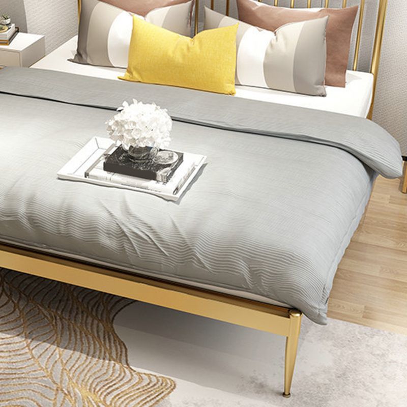 Letto a frammento aperto di ferro letto standard contemporaneo con gambe metalliche