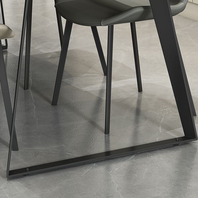 石のテーブルのモダンな灰色の長方形のダイニングルームテーブルキッチンのためのテーブル