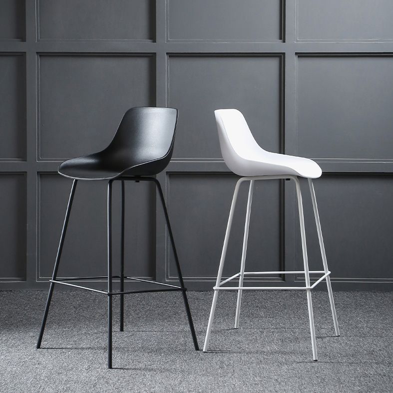 Nordic Plastic Bar Stool Low Back Counter Bar Stool with Metal Legs for Home