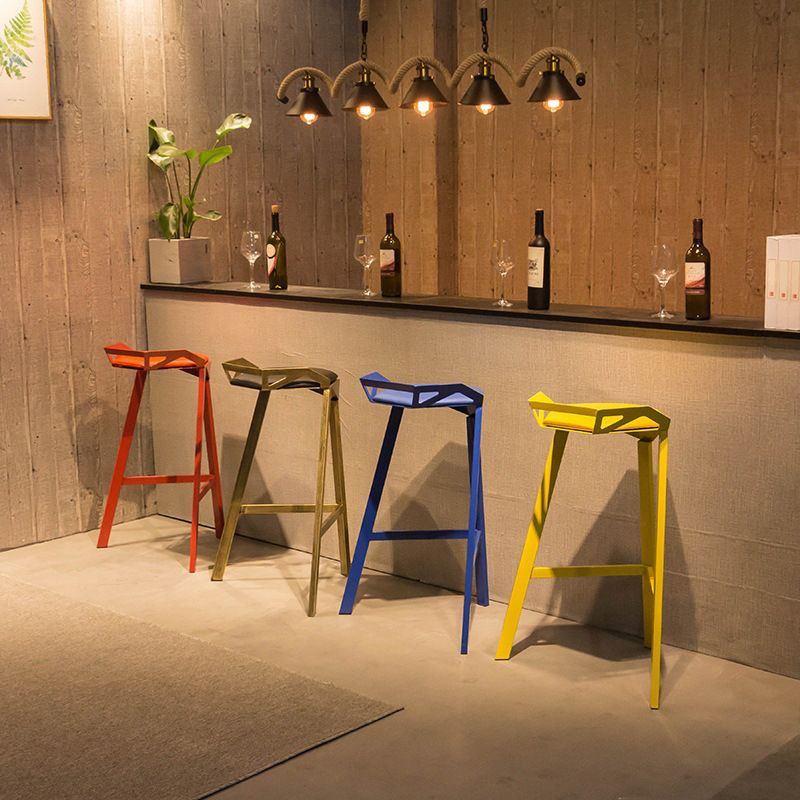 Modern Armless Backrest Counter Stool Iron Bar Stool with Cushion and Pedal for Bar Clearhalo 'Bar Furniture' 'Bar Stools' 'bar_stools' 'furn' 'furn_bar_stools' 'Furniture' 'Kitchen & Dining Furniture' 1200x1200_13522a42-ad2a-4f58-8411-3d46f72ba8b0