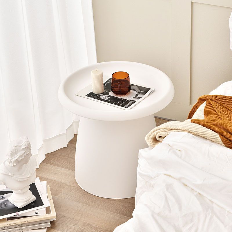 Modern Round Bedside Cabinet Plastic Nightstand, 20"L X 20"W X 17.5"H Clearhalo 'Bedroom Furniture' 'furn' 'furn_night_stand' 'Furniture' 'night_stand' 'Nightstands' 1200x1200_137b30c1-de47-4b55-89b4-2402002b3cf0