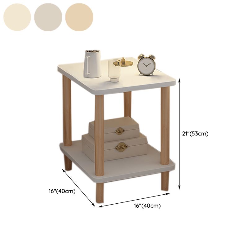 Scaffali scandinavi 2 menomini da tavola di accento 21 "di altezza con le gambe