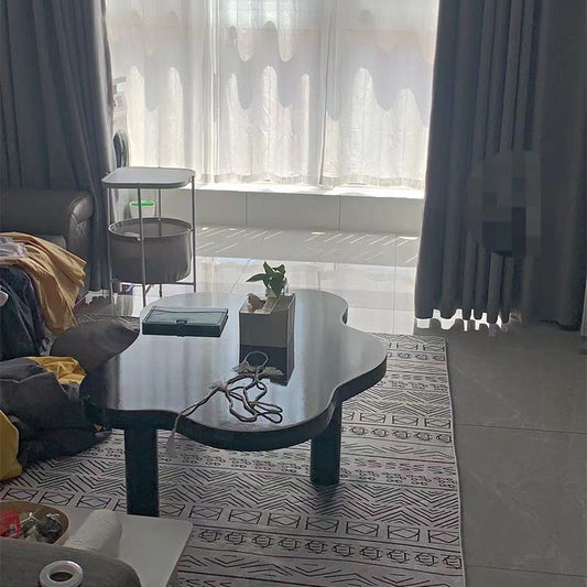 Tavolino singolo in legno massiccio 3 gambe tavolino a forma libera