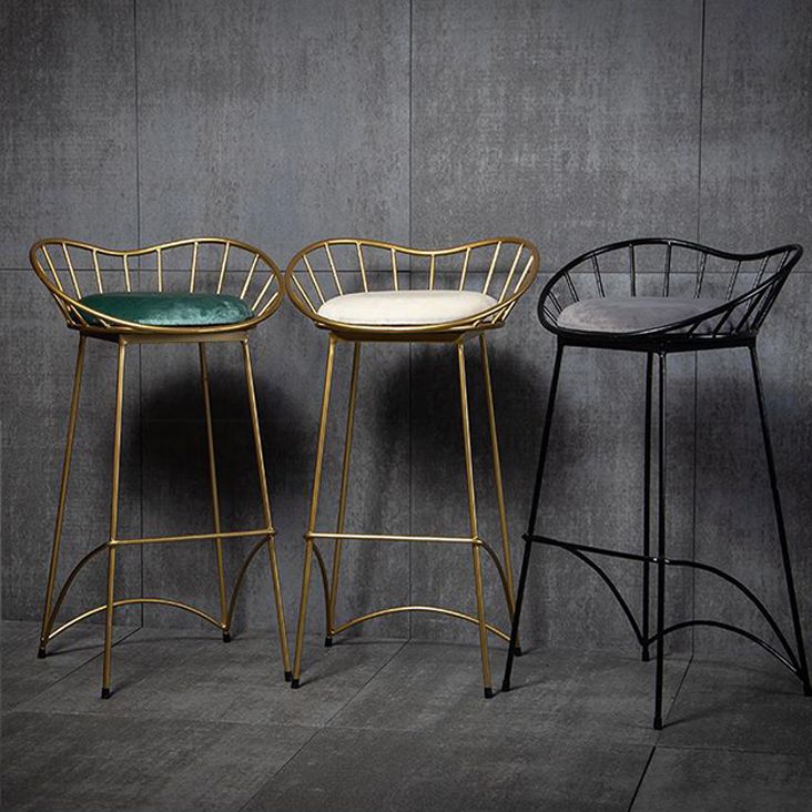 Industrial Metal Round Barstool Patio Bar Stool with Metal Legs Clearhalo 'Bar Furniture' 'Bar Stools' 'bar_stools' 'furn' 'furn_bar_stools' 'Furniture' 'Kitchen & Dining Furniture' 1200x1200_143061ee-926f-4076-95ee-d8199c961660