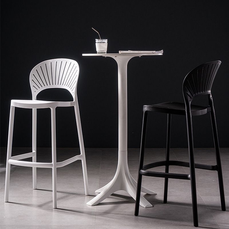 Modern Plastic Barstool Low Back Counter Stool in Matte Finish