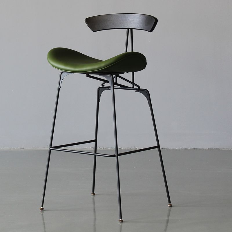 Black Iron Quilted Barstool 25.5" H Industrial Tall Stool with Contoured Seat Clearhalo 'Bar Furniture' 'Bar Stools' 'bar_stools' 'furn' 'furn_bar_stools' 'furniture_bar_stools' 'Kitchen & Dining Furniture' 'kitchen&dining_furn' 'kitchen' 'kitchen_furn' Furniture' 1200x1200_14bb8d68-0fb7-4c2e-b880-c669ad580b72