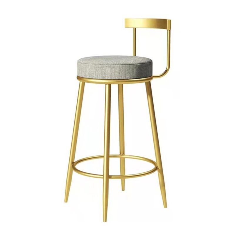 グラムバックレストアームレスカウンタースツールアイアンカフェスツールペダルとクッション付き