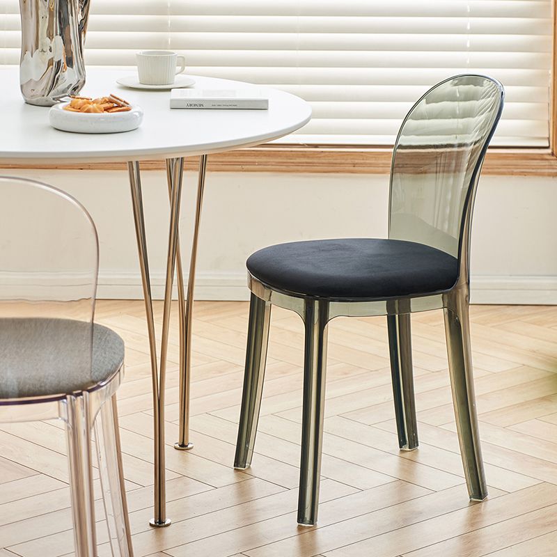 Eigentijdse eetkamerstoel Plastic vaste achterstoel voor eetkamer