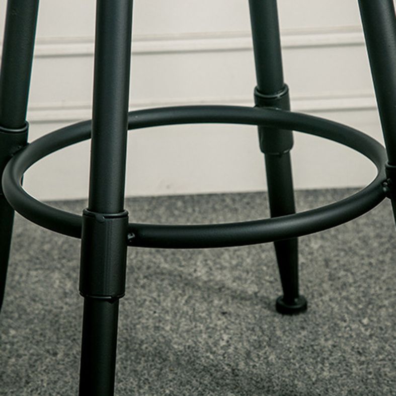 Rotating Barstool Industrial Style 4 Feet Bar Stool for Dining Room Set of 3 Clearhalo 'Bar Furniture' 'Bar Stools' 'bar_stools' 'furniture_bar_stools' 'Kitchen & Dining Furniture' 'kitchen&dining_furn' 'kitchen' 'kitchen_furn' Furniture' 1200x1200_14fa3498-9986-4a59-8009-e1ba89764b7b