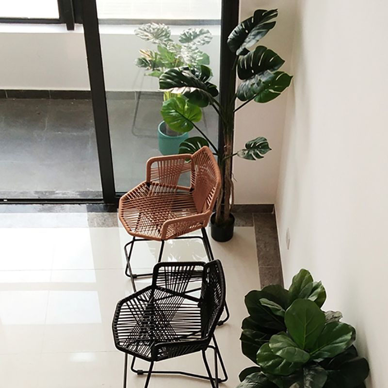 Contemporary Plastic Barstool Indoor Bar Stool with Iron Legs and Pedal Clearhalo 'Bar Furniture' 'Bar Stools' 'bar_stools' 'furn' 'furn_bar_stools' 'furniture_bar_stools' 'Kitchen & Dining Furniture' 'kitchen&dining_furn' 'kitchen' 'kitchen_furn' Furniture' 1200x1200_14fff091-6ac8-4d15-a61f-c18a22e20f26