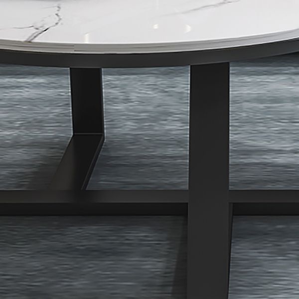 Runder Couchtisch aus Schiefer. Minimalistischer runder Couchtisch für das Wohnzimmer