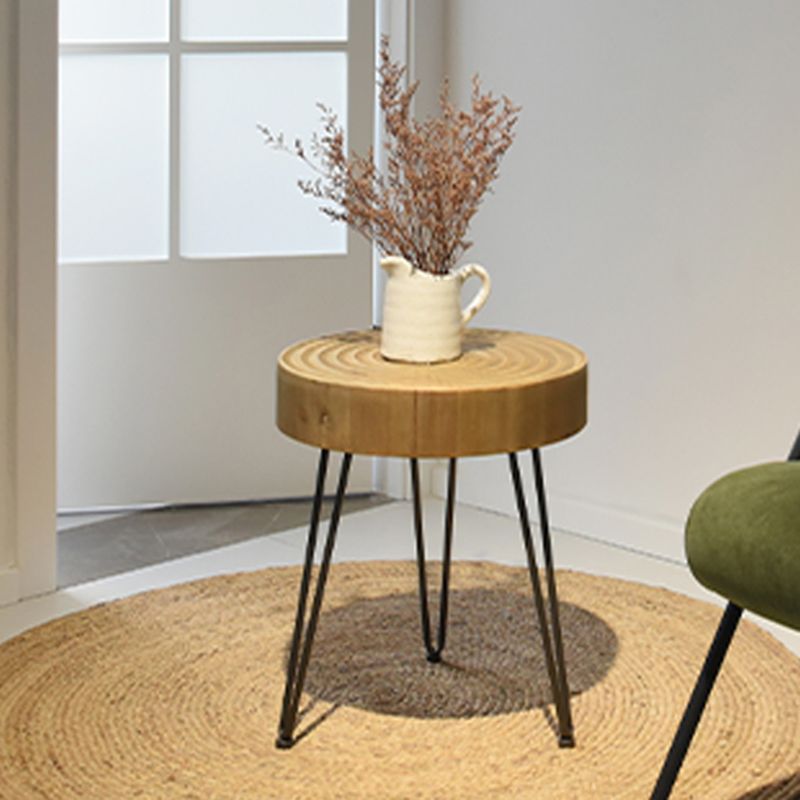 Tavolino scandinavo a 3 gambe in legno rotondo tavolo da cocktail per soggiorno