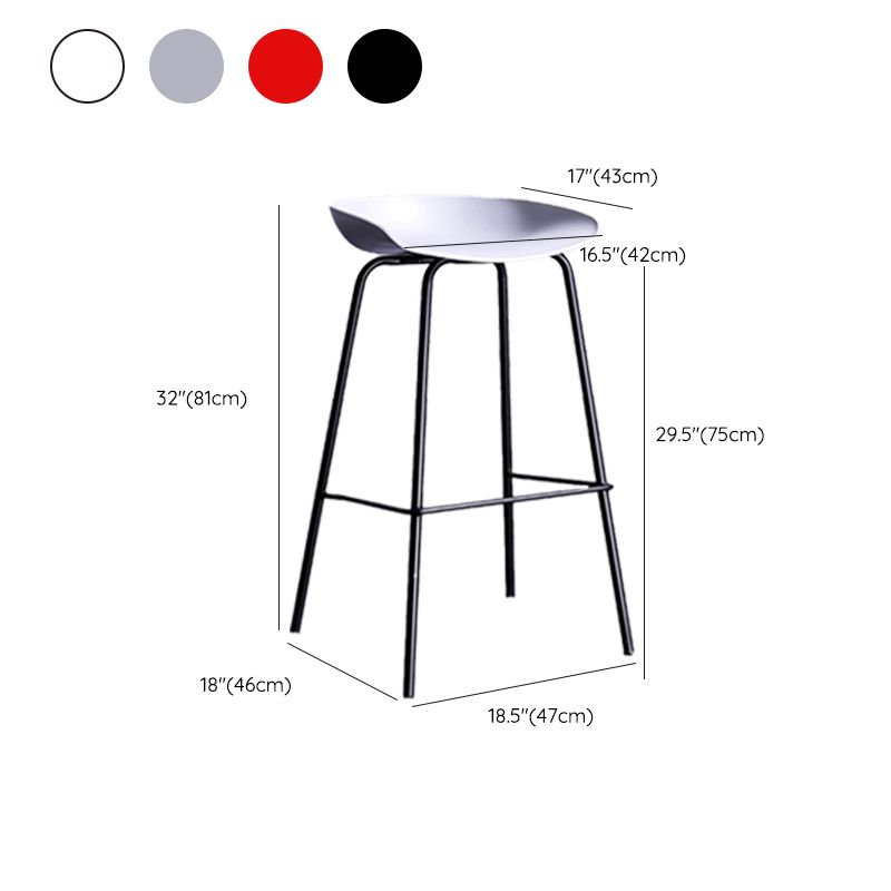 Contemporary Metal Counter Height Stools Low Back Bar Stool with Footrest Clearhalo 'Bar Furniture' 'Bar Stools' 'bar_stools' 'furn' 'furn_bar_stools' 'Furniture' 'Kitchen & Dining Furniture' 1200x1200_15e3b183-5235-45a1-96cb-1b9c9bace242