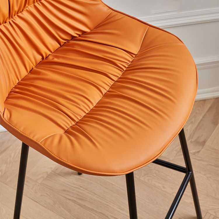 Tabourets de barre bas du revêtement bas contemporain avec des jambes en métal