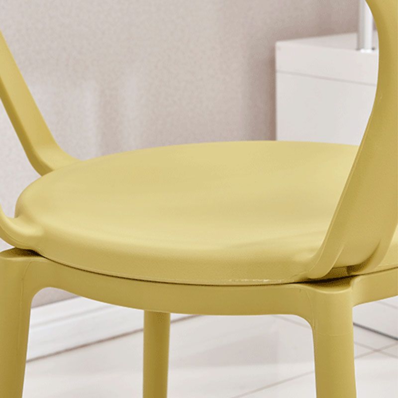 Chaise de cuisine contemporaine chaise latéral de bras à manger avec des jambes en plastique