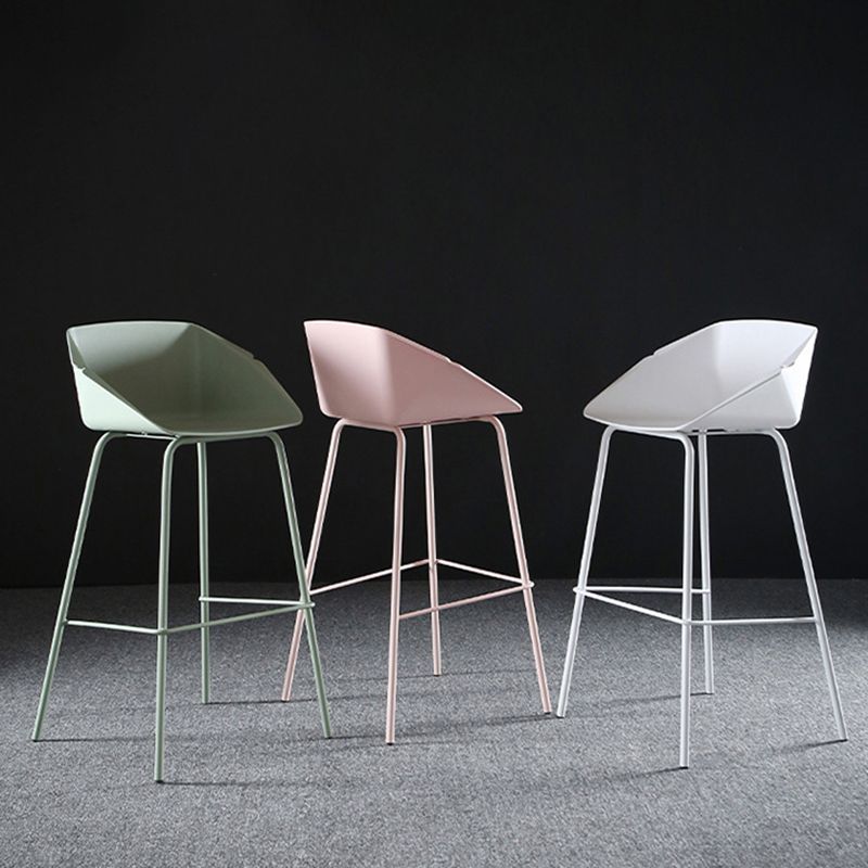 29-Inch Modern Counter Bar Stool Armless Plastic Indoor Bar Stool with Footrest Clearhalo 'Bar Furniture' 'Bar Stools' 'bar_stools' 'furn' 'furn_bar_stools' 'furniture_bar_stools' 'Kitchen & Dining Furniture' 'kitchen&dining_furn' 'kitchen' 'kitchen_furn' Furniture' 1200x1200_16a16896-0b68-4f28-987d-21ca4036ea9d