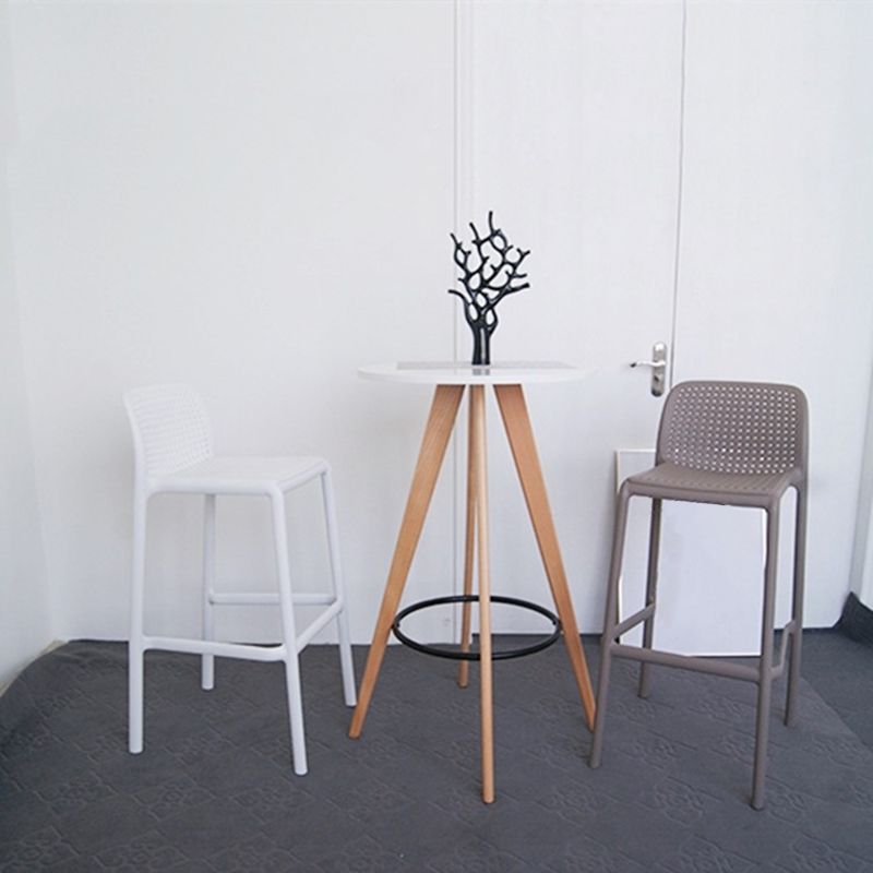 Nordic Macron Barstool Plastic 4 Legs Bar Stool for Living Room Set of 4 Clearhalo 'Bar Furniture' 'Bar Stools' 'bar_stools' 'furn' 'furn_bar_stools' 'furniture_bar_stools' 'Kitchen & Dining Furniture' 'kitchen&dining_furn' 'kitchen' 'kitchen_furn' Furniture' 1200x1200_172dbb25-4fa2-4863-a5cb-399bc1103071