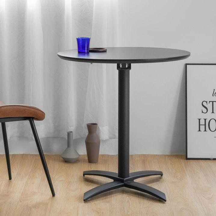 Round Solid Wood Dining Table Simplicity Style Dining Room Collection for Indoor Clearhalo ' dining_table' 'Dining Tables & Seating' 'Dining Tables' 'furn' 'furn_dining_table' 'Furniture' 'furniture_dining_table' 'Kitchen & Dining Furniture' 'kitchen&dining_furn' 'kitchen' 'kitchen_dining_table' 1200x1200_17e20b0f-02b0-4654-a93f-f70b2712b3b7