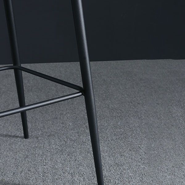 Sgabelli da bar in pelle da bar moderni per sala da pranzo con gambe metalliche