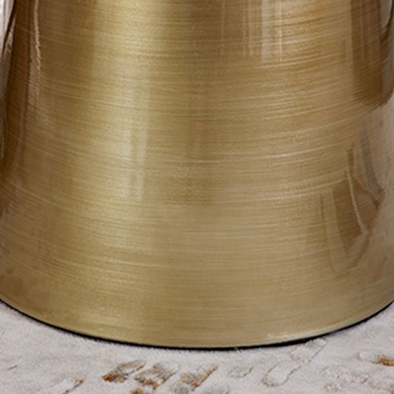 Mid-Century Metal Round End Table Pedestal Sofa Corner Table Clearhalo 'Coffee & Accent Tables' 'End & Side Tables' 'end_side_tables' 'furn' 'furn_end_side_tables' 'Furniture' 'Living Room Furniture' 1200x1200_193700f0-a402-401c-bae7-32fa8b22b72b