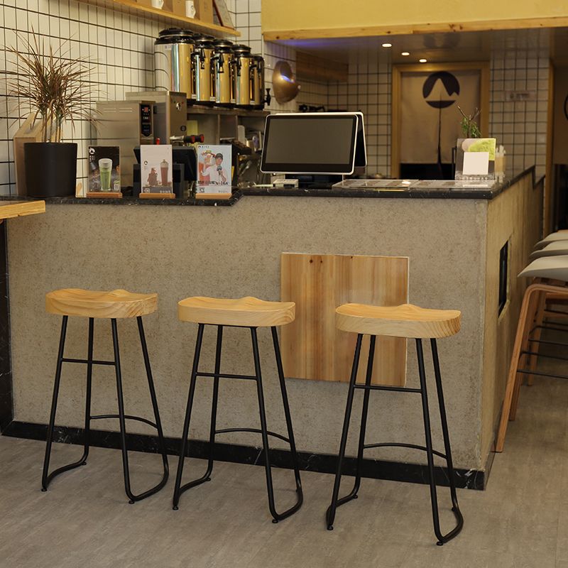 Modern Style Metal Bar Stool with Footrest Milk Tea Shop Bar Stool 30- Inches Clearhalo 'Bar Furniture' 'Bar Stools' 'bar_stools' 'furn' 'furn_bar_stools' 'Furniture' 'furniture_bar_stools' 'Kitchen & Dining Furniture' 1200x1200_1989555b-1ba1-42d6-a970-18e94d2f4ab4
