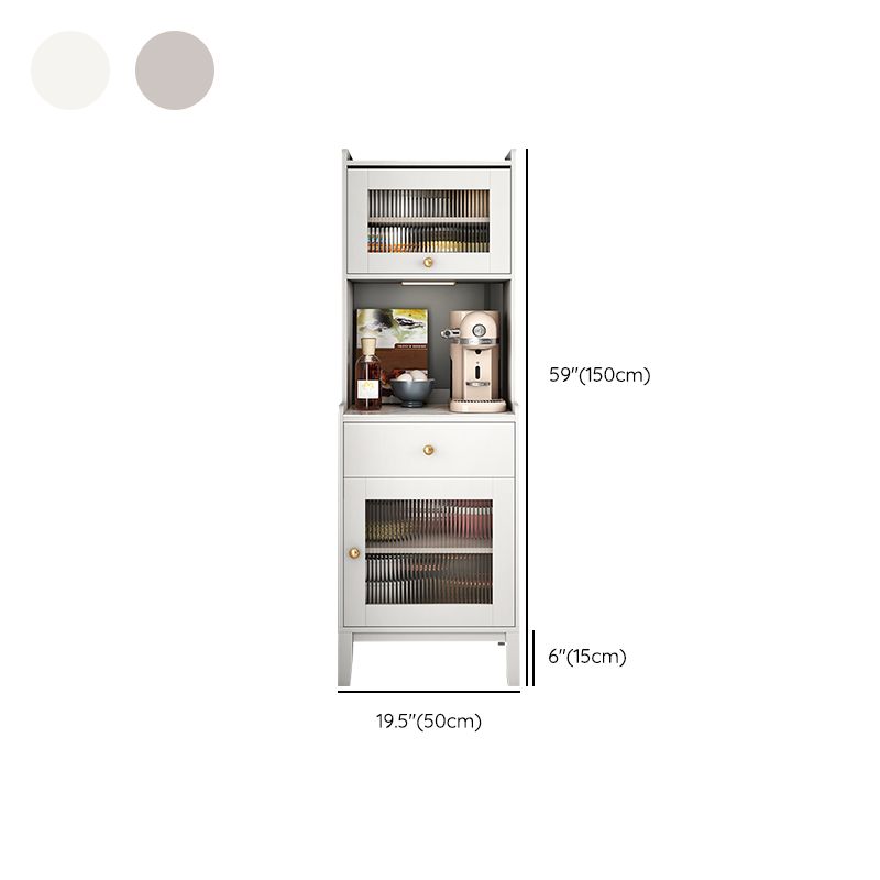 Tavolo da sideboard in pietra a buffet in stile glam con mobile