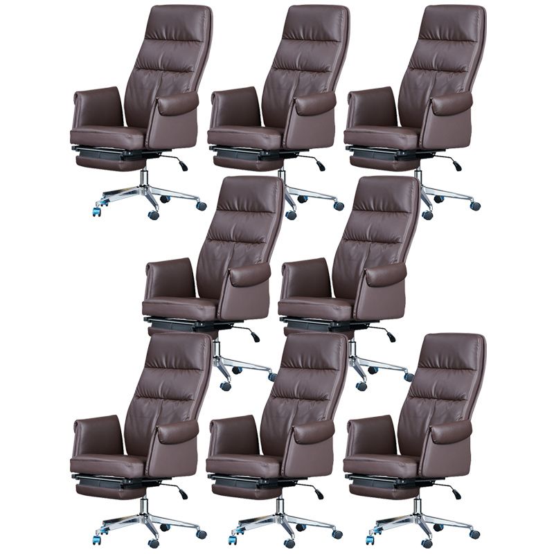 Zeitgenössischer Managerstuhl mit hoher Rückenlehne, brauner Chefsessel aus Kunstleder