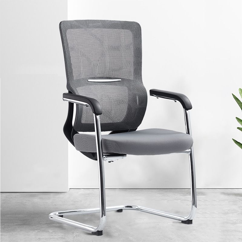 Sedia da ufficio moderna in rete Sedia da scrivania ergonomica con braccioli fissi senza angoscia