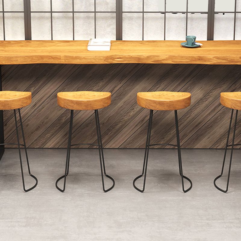 Taburete de bar de estilo industrial, taburete de bar de madera con patas de metal para el hogar