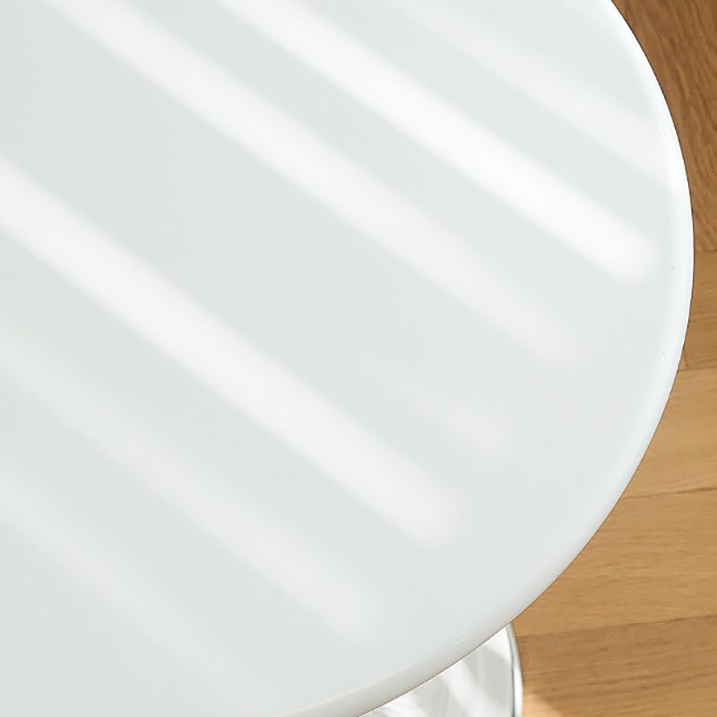 Tabla de extremo redonda de metal modernista Tabla de pedestal de 20.5 "de altura