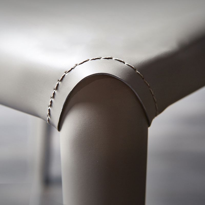 Chaises de salle à manger en cuir contemporain chaises latérales sans jambes en métal pour cuisine