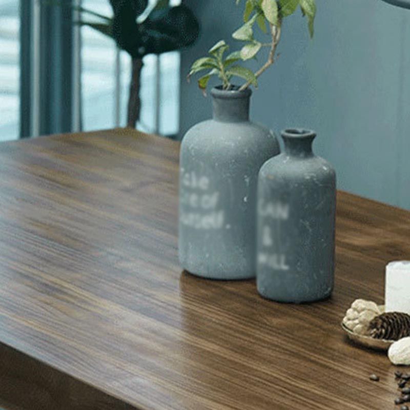 Table à manger en bois de style industriel