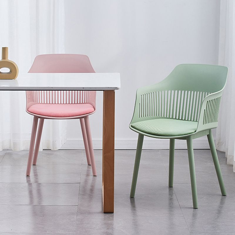 Sedia a braccio di plastica contemporaneo a pala posteriore cucina sedia sala da pranzo