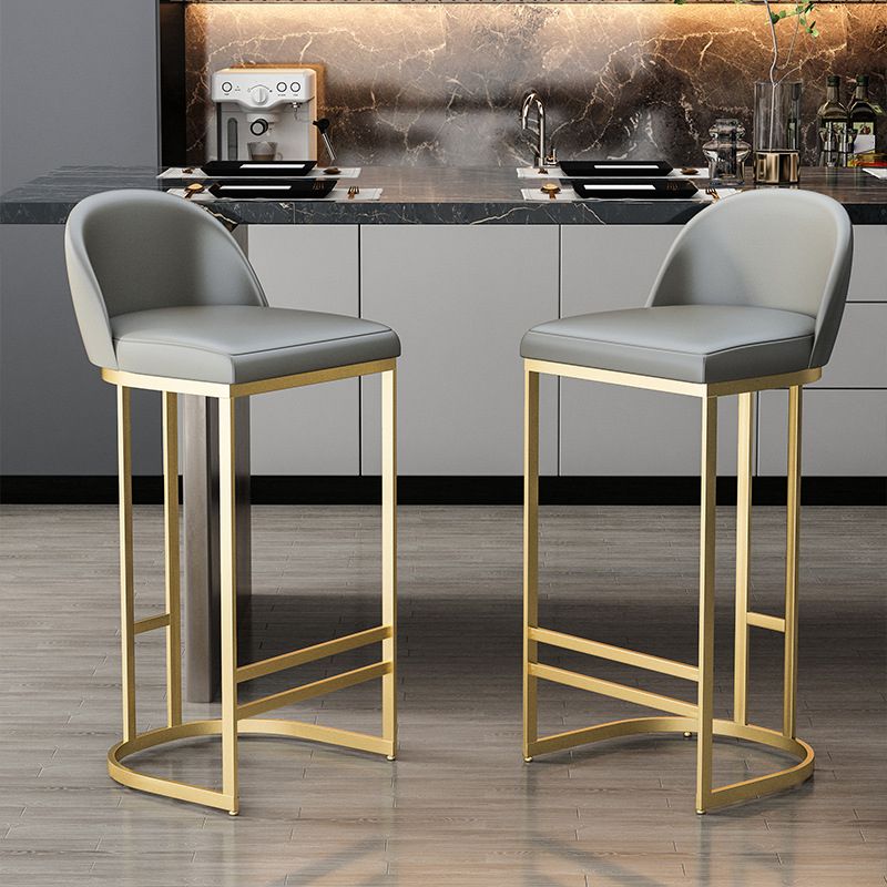 Scandinavian Bar and Counter Stool Low Back Stool with Gold Pedestal Base Clearhalo 'Bar Furniture' 'Bar Stools' 'bar_stools' 'furn' 'furn_bar_stools' 'Furniture' 'Kitchen & Dining Furniture' 1200x1200_1a2ea7d2-07ad-4fd1-a9f9-66445c6542e2