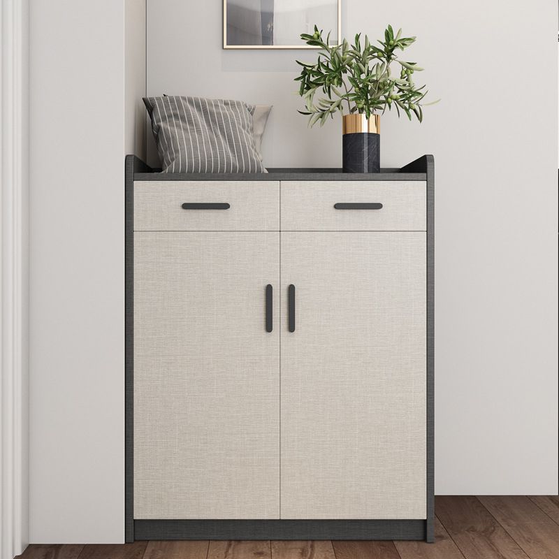 Moderne Holzschrankstange zieht Rechteckseitenschrank mit Schublade