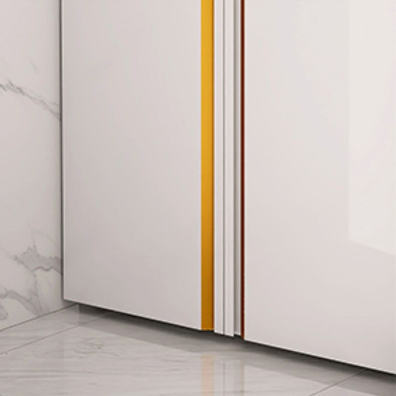 Moderno sideboard ingegnerizzato in legno a buffet con porte per sala da pranzo