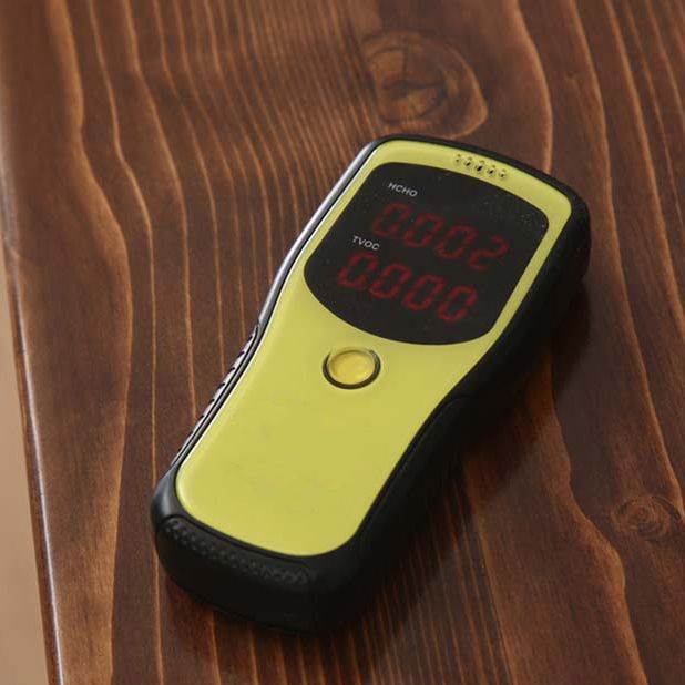 Moderner brauner Konsolentisch aus der Mitte des Jahrhunderts mit Holzschlittenbasis